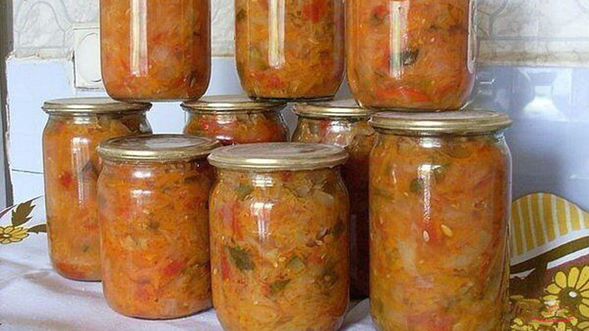 Солянка вкусно и просто на зиму. Солянка на зиму. солянка из капусты на зиму в банках. солянка консервированная. щи в банке.